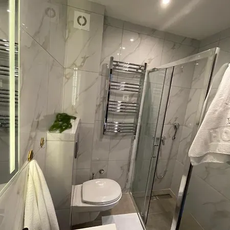 アパート Istra_28 Titova *